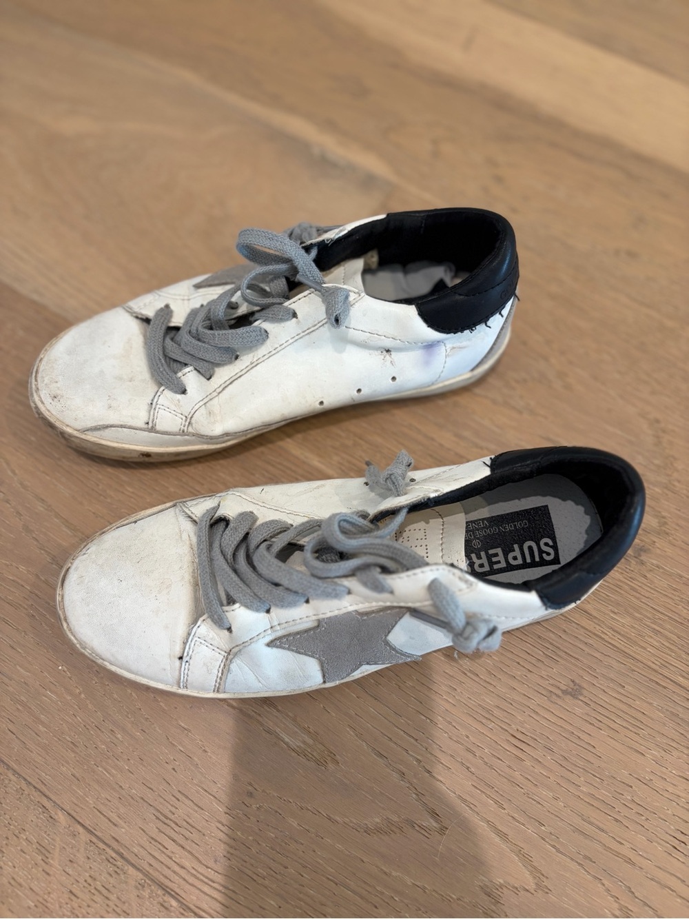 Golden Goose Casual Low-Top Sneakers in Black, Grey and White